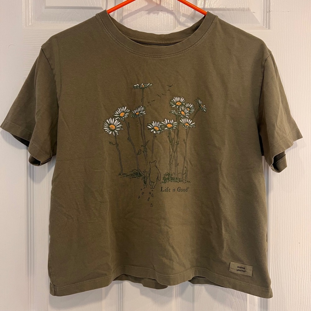 Life is Good Winnie the Pooh Piglet Daisy Graphic Crusher Tee Olive Green Small
